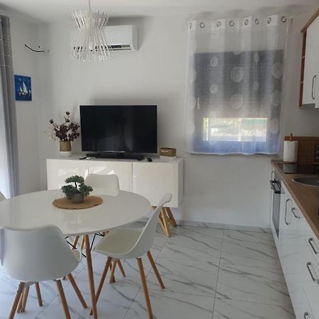 Apartmani Zlata Светі Филип-і-Яков Екстер'єр фото