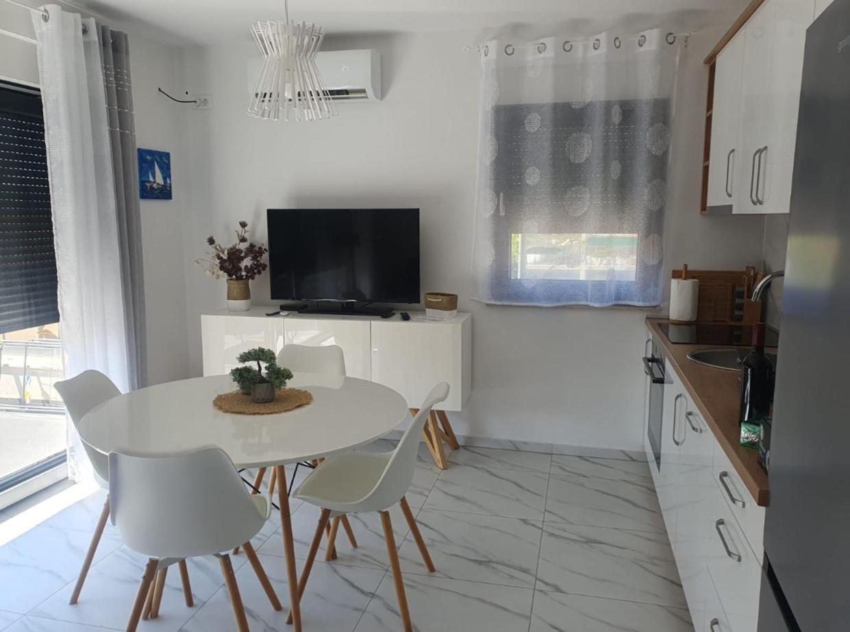 Apartmani Zlata Светі Филип-і-Яков Екстер'єр фото