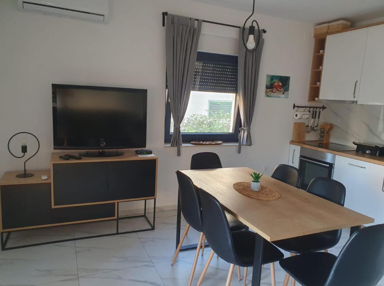 Apartmani Zlata Светі Филип-і-Яков Екстер'єр фото