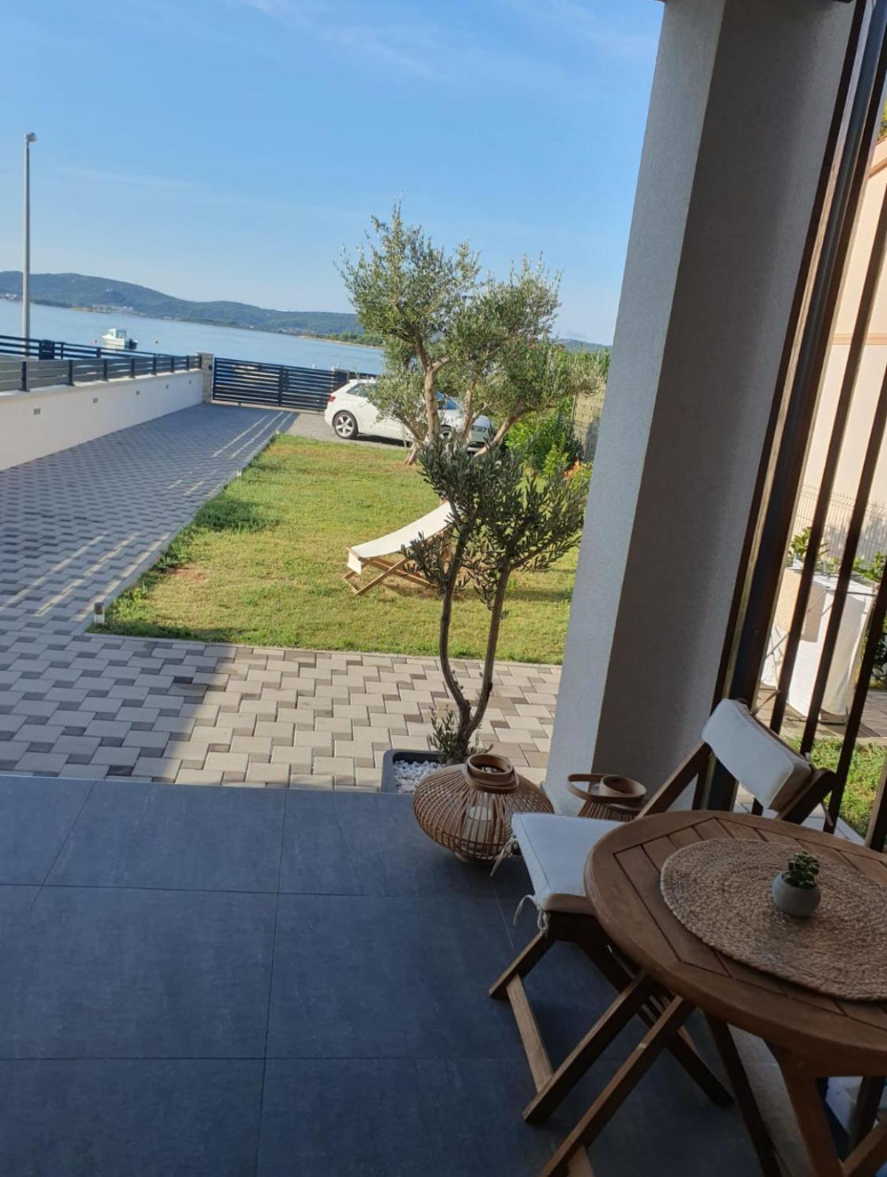 Apartmani Zlata Светі Филип-і-Яков Екстер'єр фото